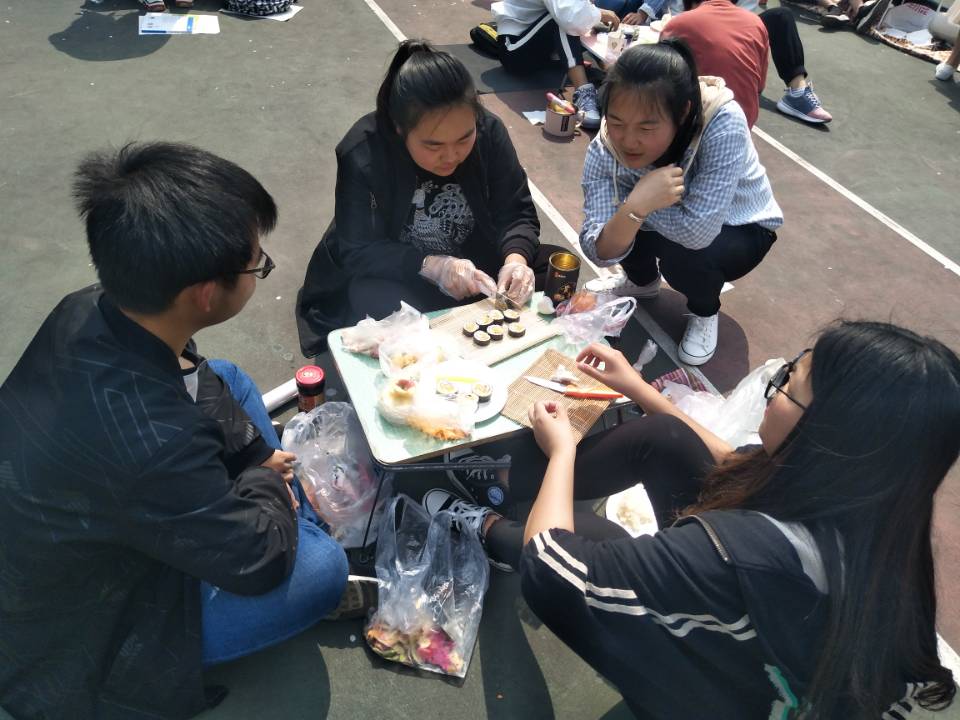 永利yl23411官网成功举办第五届寿司制作大赛